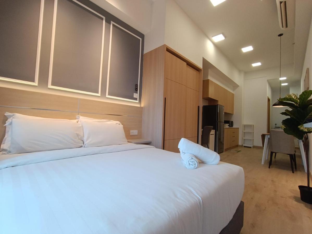 Cl 27A Insta Klcc View & Infinity Pool View Kuala Lumpur Exterior foto