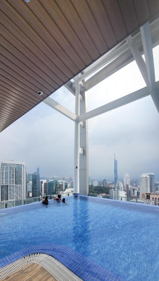 Cl 27A Insta Klcc View & Infinity Pool View Kuala Lumpur Exterior foto