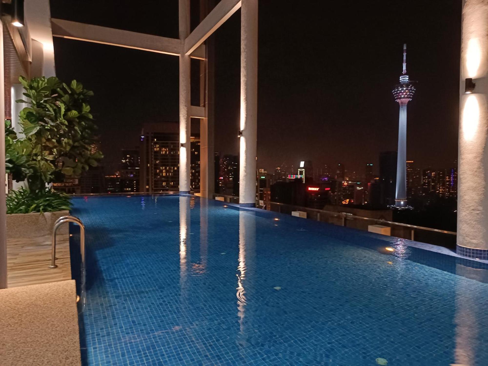 Cl 27A Insta Klcc View & Infinity Pool View Kuala Lumpur Exterior foto